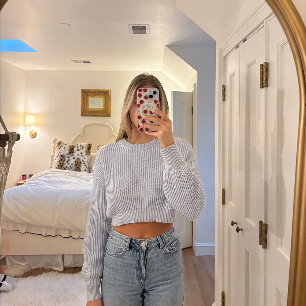 Victoria + Sophia blue sweatshirt